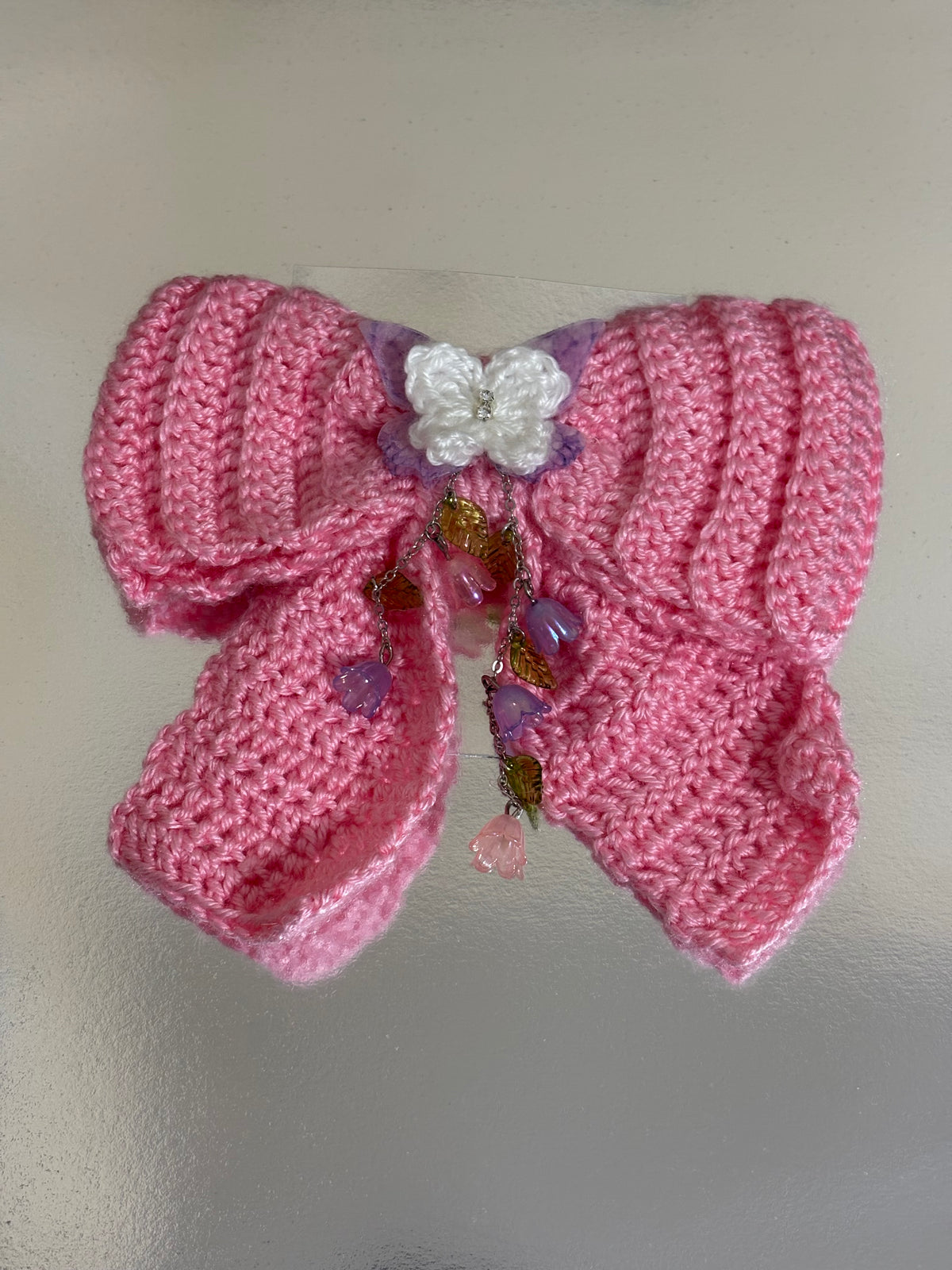 Lazo a Crochet Rosa Coquette Con Clip y Detalles Florales