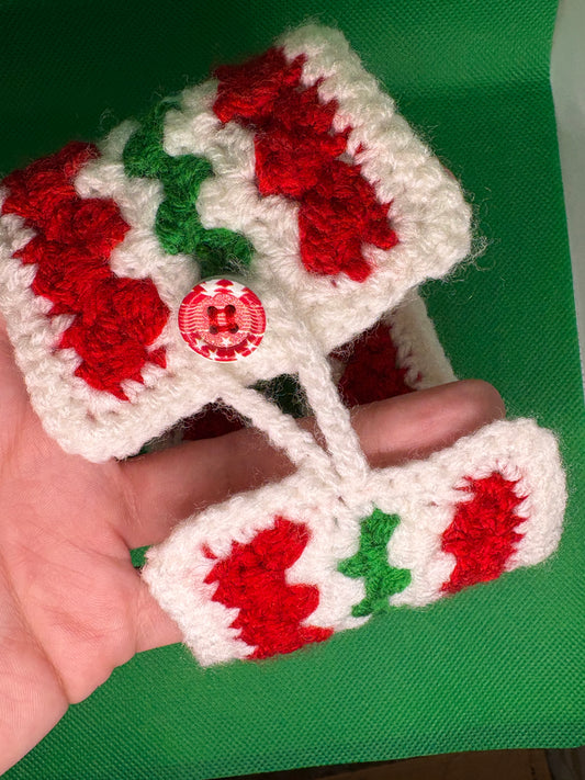 Christmassy Cup cozy