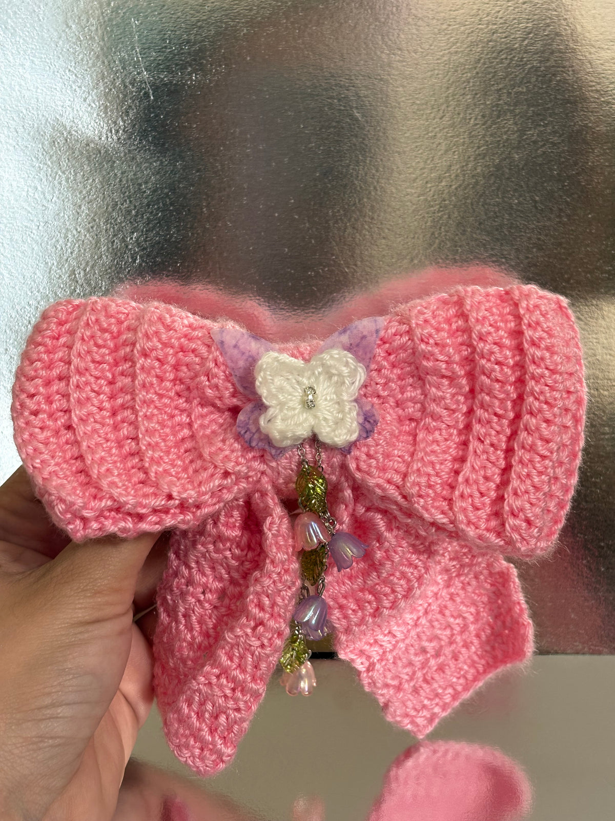 Lazo a Crochet Rosa Coquette Con Clip y Detalles Florales